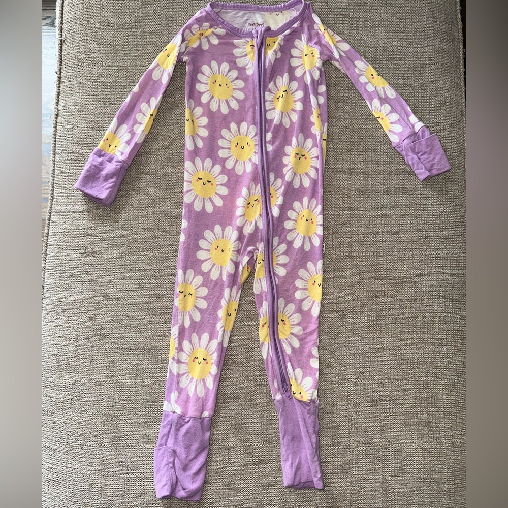 Little Sleepies 6-12 Flower Power Zippy